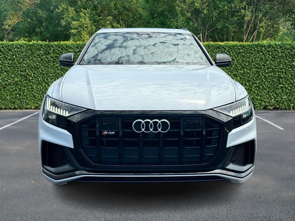 Used 2022 Audi SQ8 Prestige AWD/4WD image 9