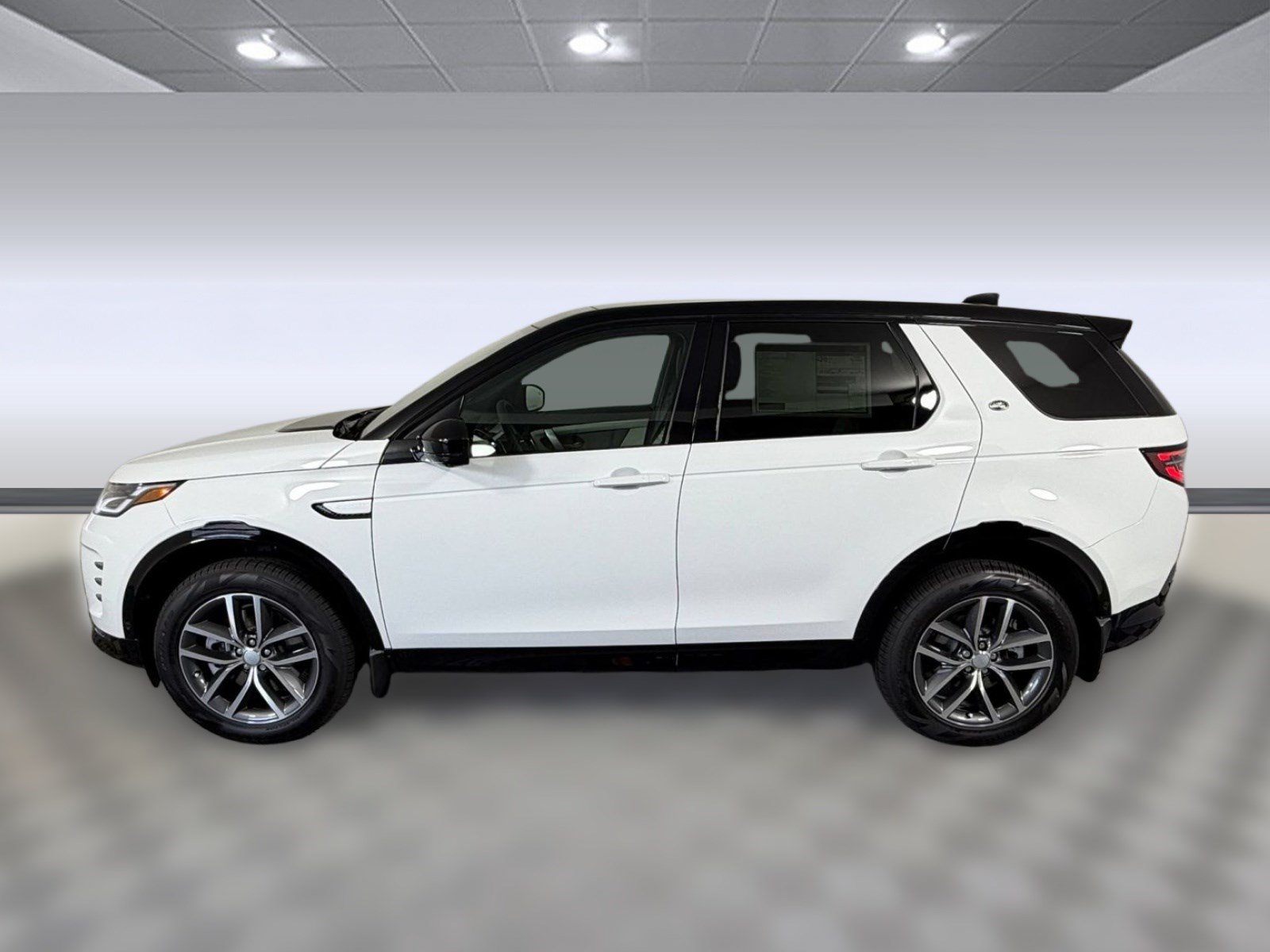 New 2026 Land Rover Discovery Sport Landmark AWD/4WD image 2