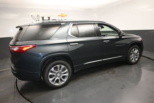 Used 2021 Chevrolet Traverse Premier w/ LPO, Floor Liner Package AWD/4WD image 38