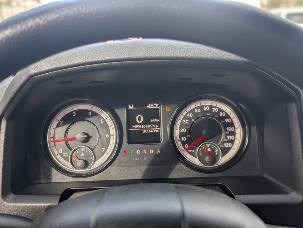 Used 2018 RAM 1500 Express w/ Express Value Package image 24