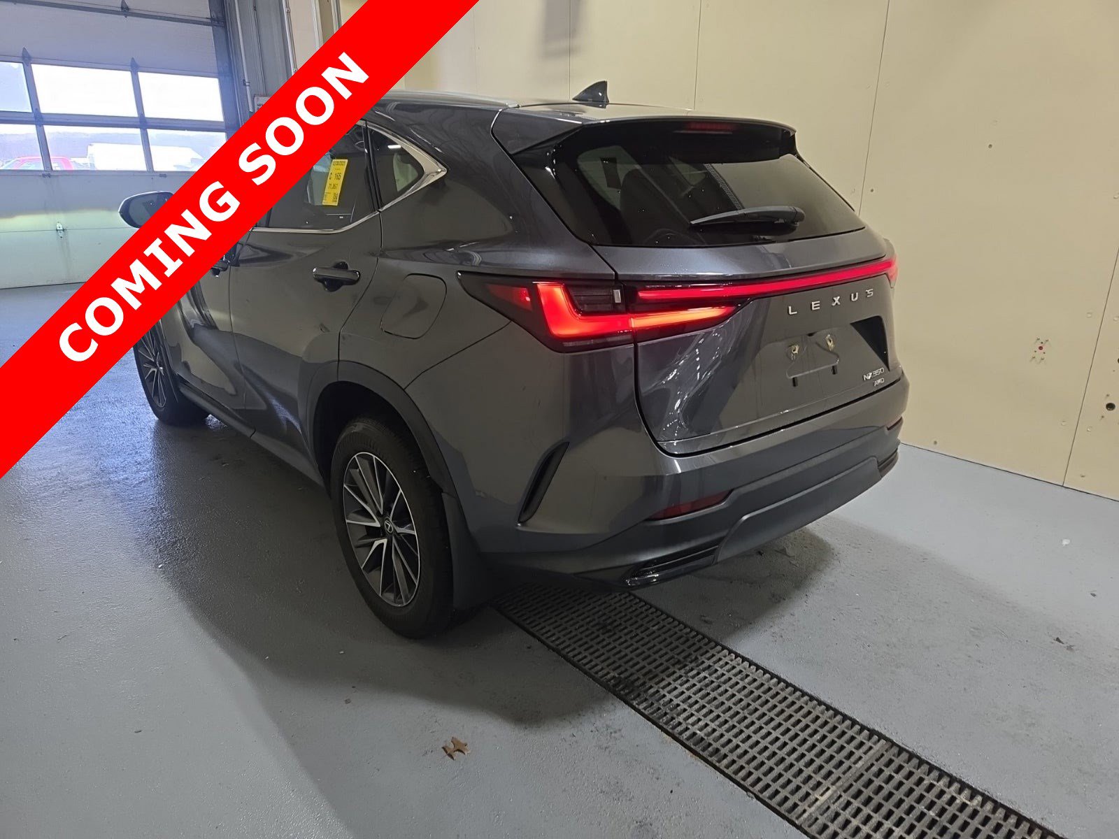 Used 2022 Lexus NX 350 AWD image 4