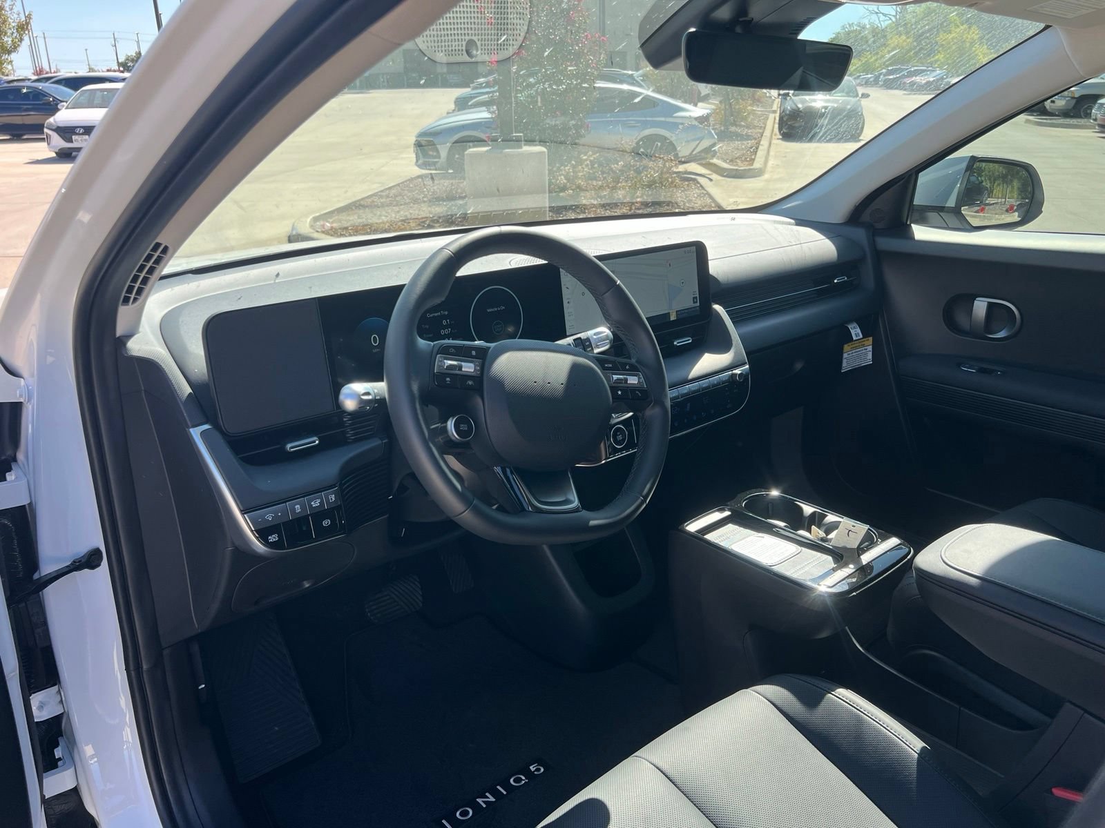New 2027 Hyundai Ioniq 5 SEL RWD image 22