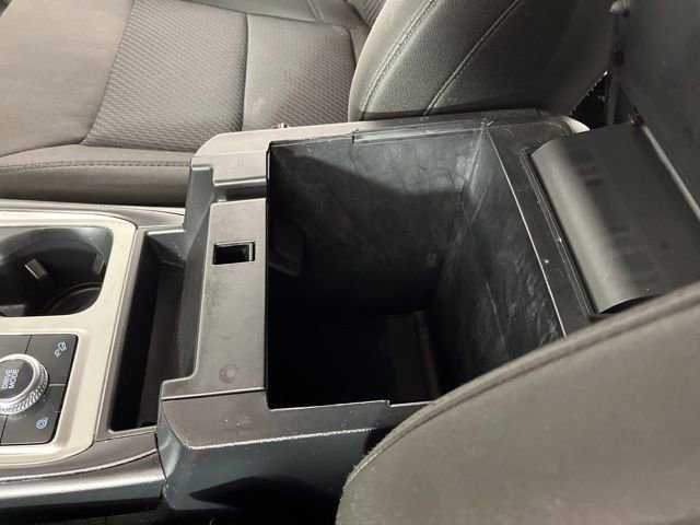 Used 2022 Ford Explorer XLT image 31