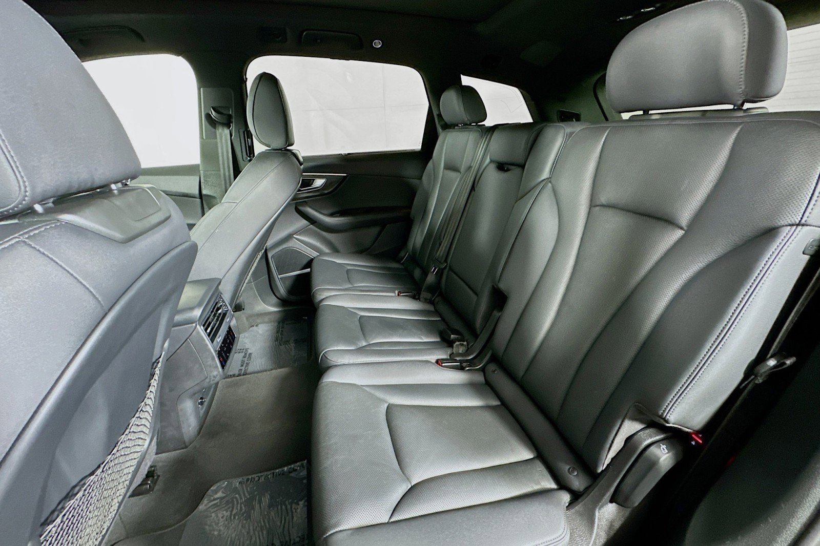 Used 2022 Audi Q7 3.0T Prestige w/ Prestige Package image 9