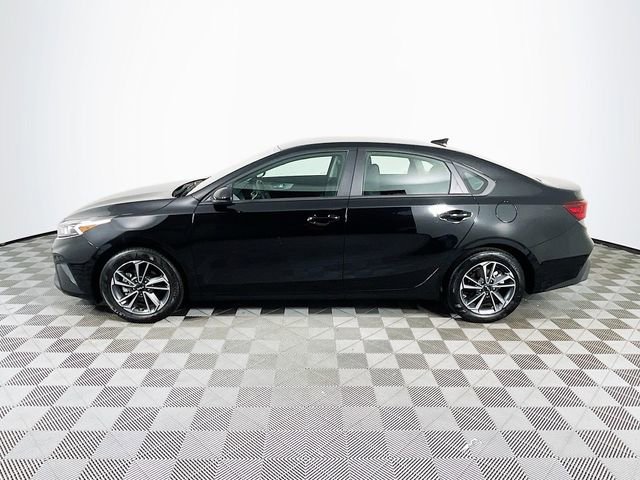 Used 2024 Kia Forte LXS image 5