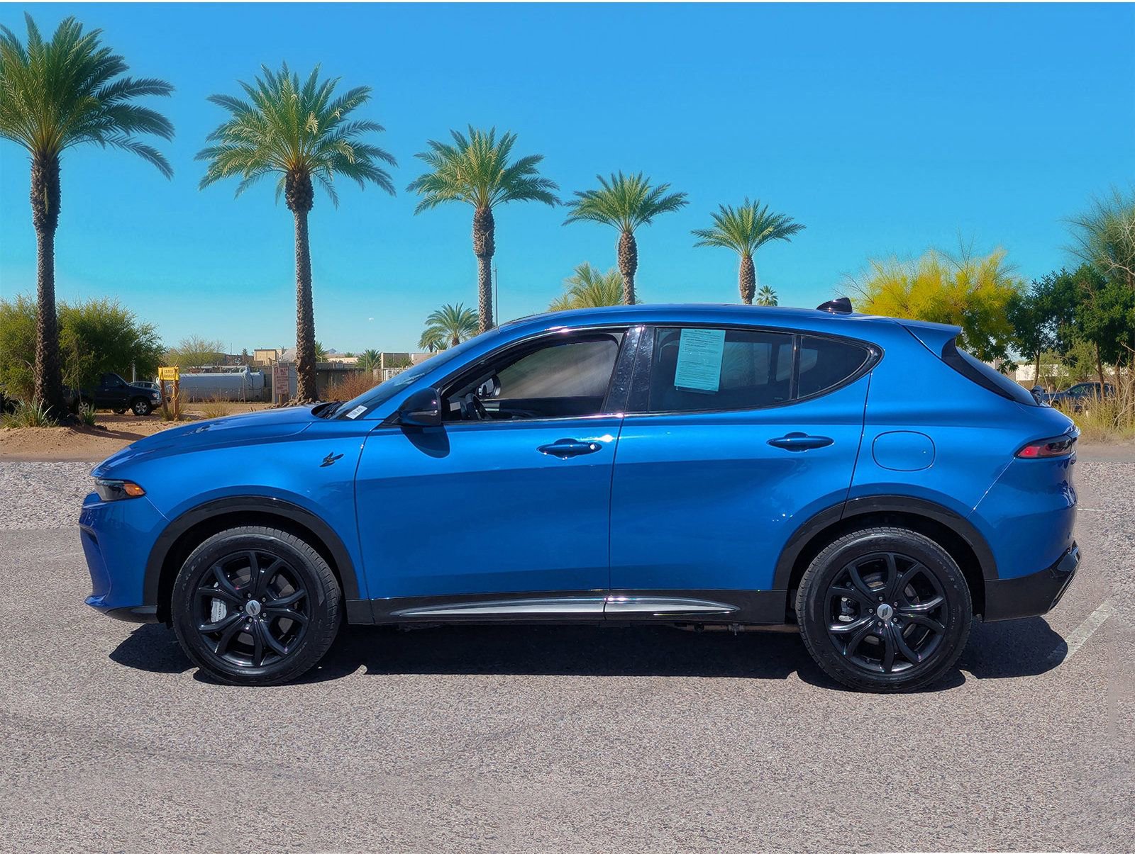 Used 2024 Dodge Hornet R/T w/ R/T Blacktop Package image 2