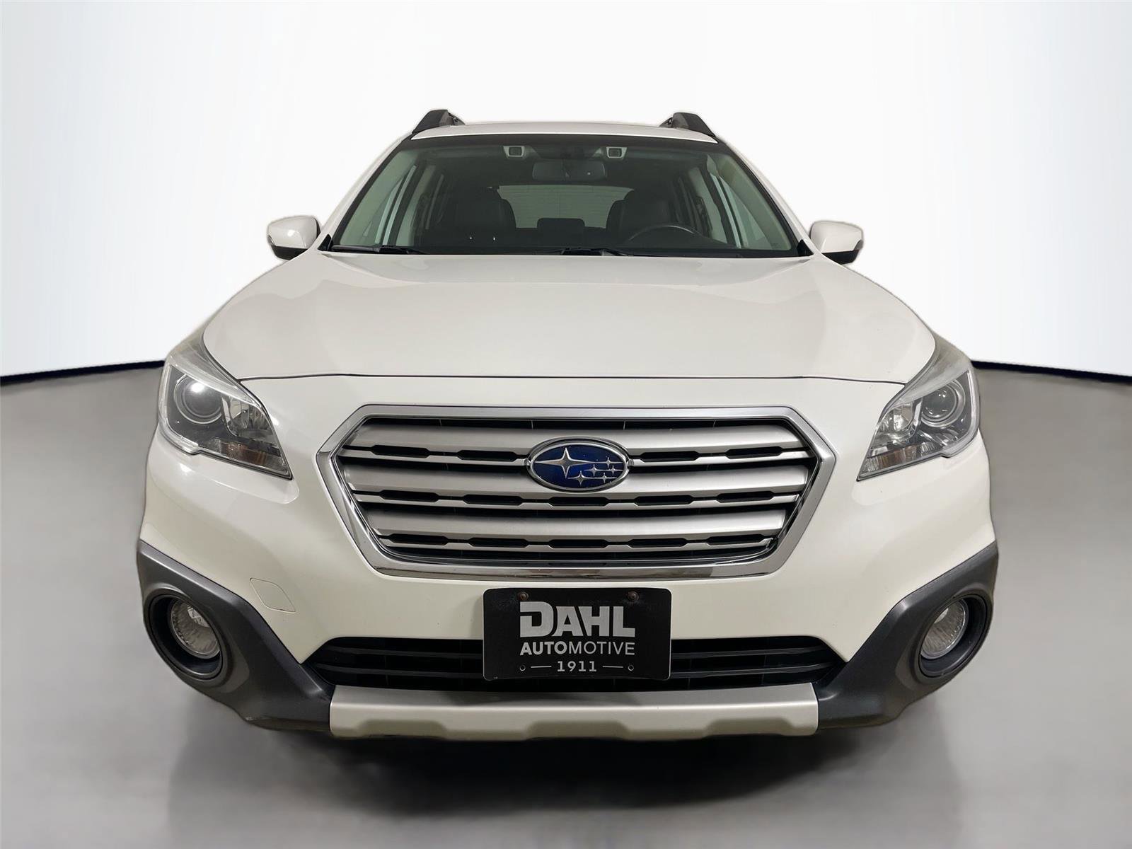 Used 2016 Subaru Outback 2.5i Limited image 3