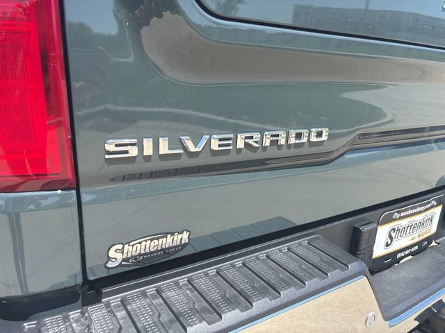 Used 2025 Chevrolet Silverado 1500 LTZ w/ LTZ Premium Package AWD/4WD image 26