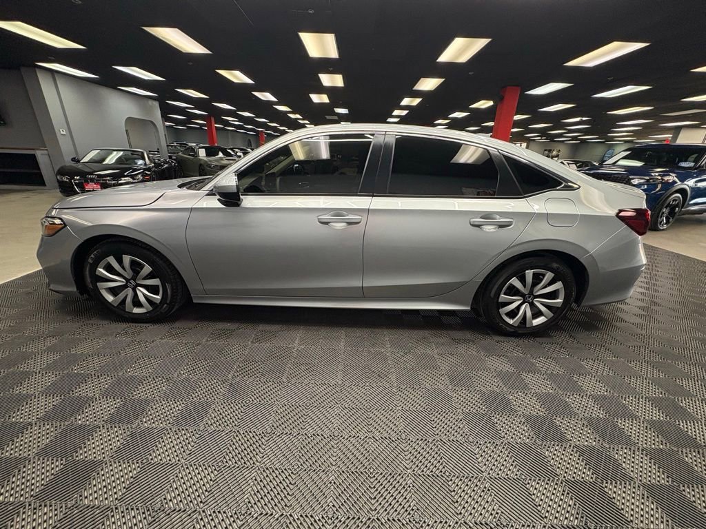 Used 2025 Honda Civic LX image 4