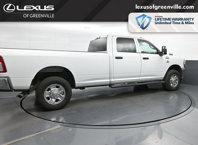 Used 2023 RAM 2500 Tradesman w/ Chrome Appearance Group AWD/4WD image 8