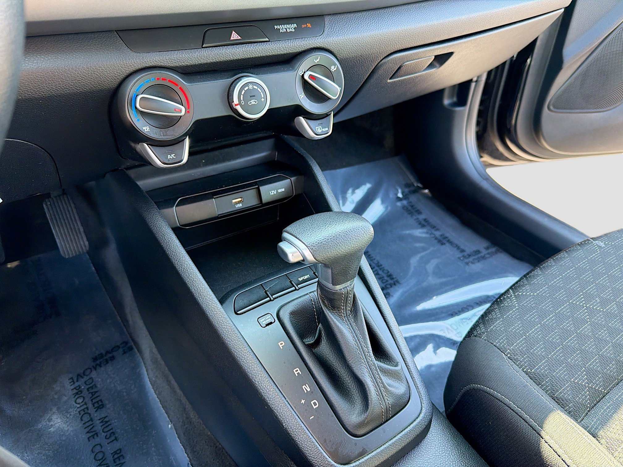 Used 2021 Kia Rio S image 11