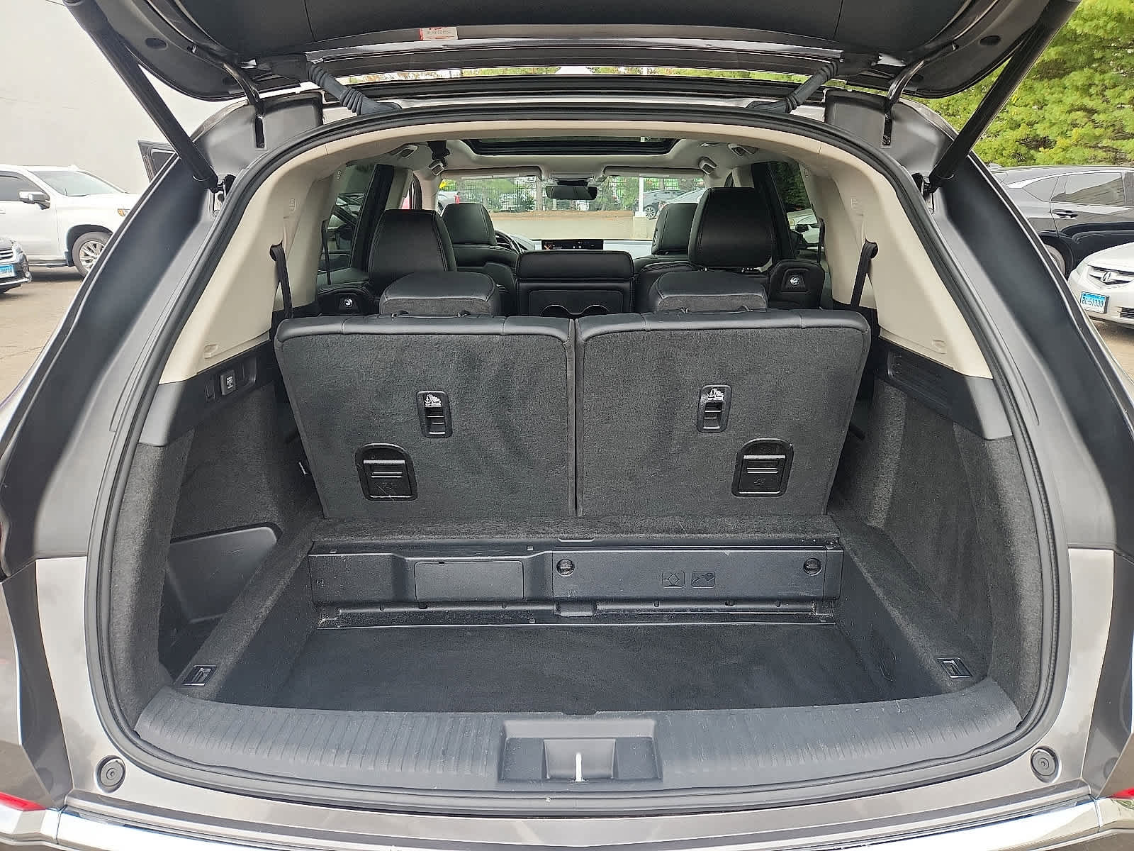 Certified 2024 Acura MDX SH-AWD image 29