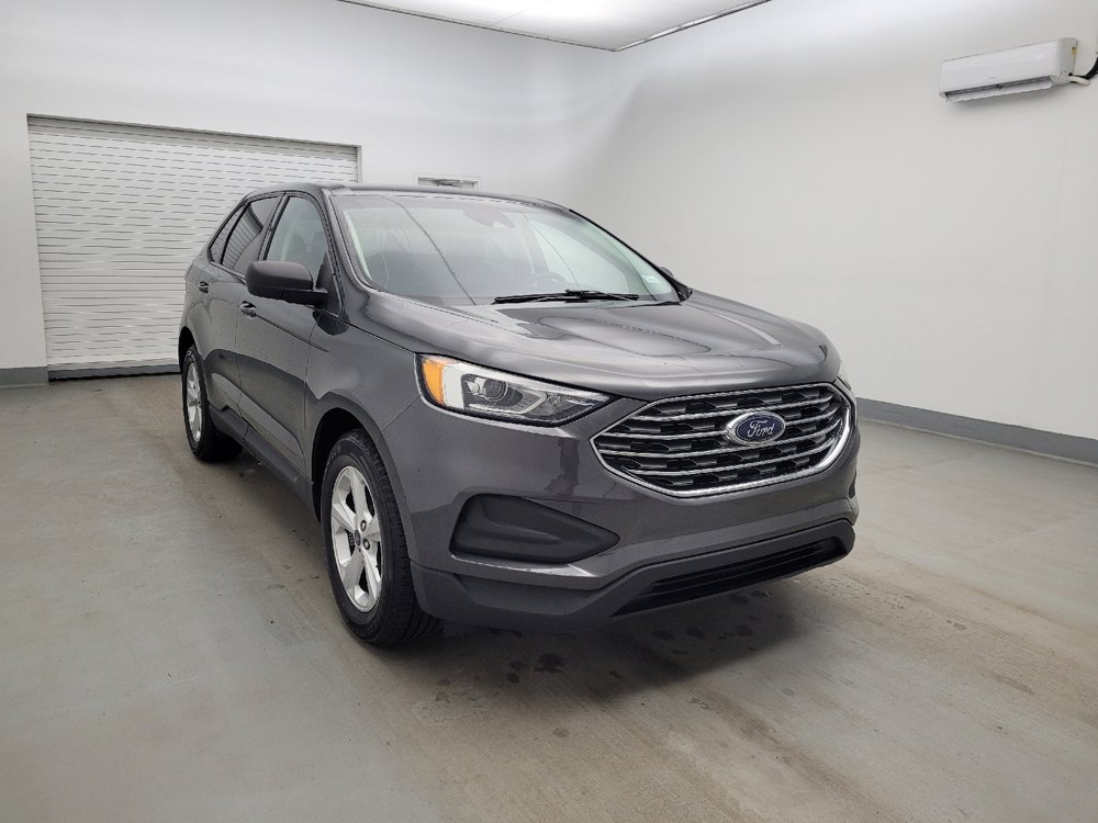 Used 2020 Ford Edge SE image 13
