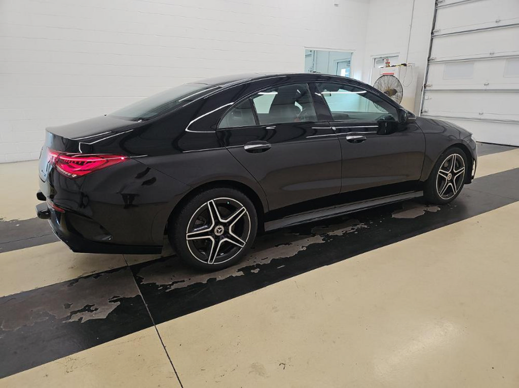Used 2023 Mercedes-Benz CLA 250 4MATIC w/ AMG Line image 2