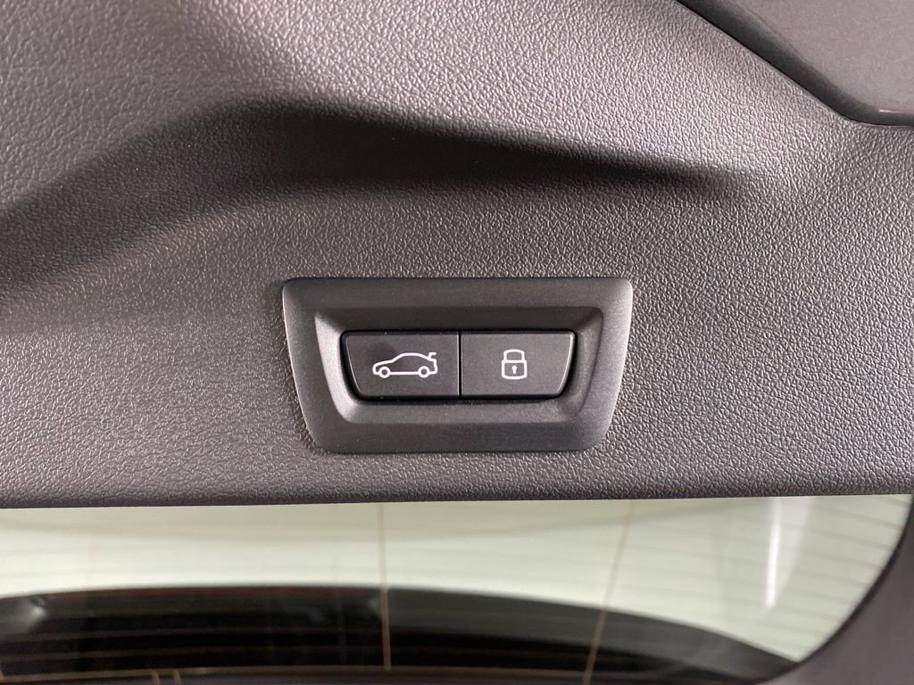 Certified 2024 BMW X5 xDrive40i w/ Premium Package image 27