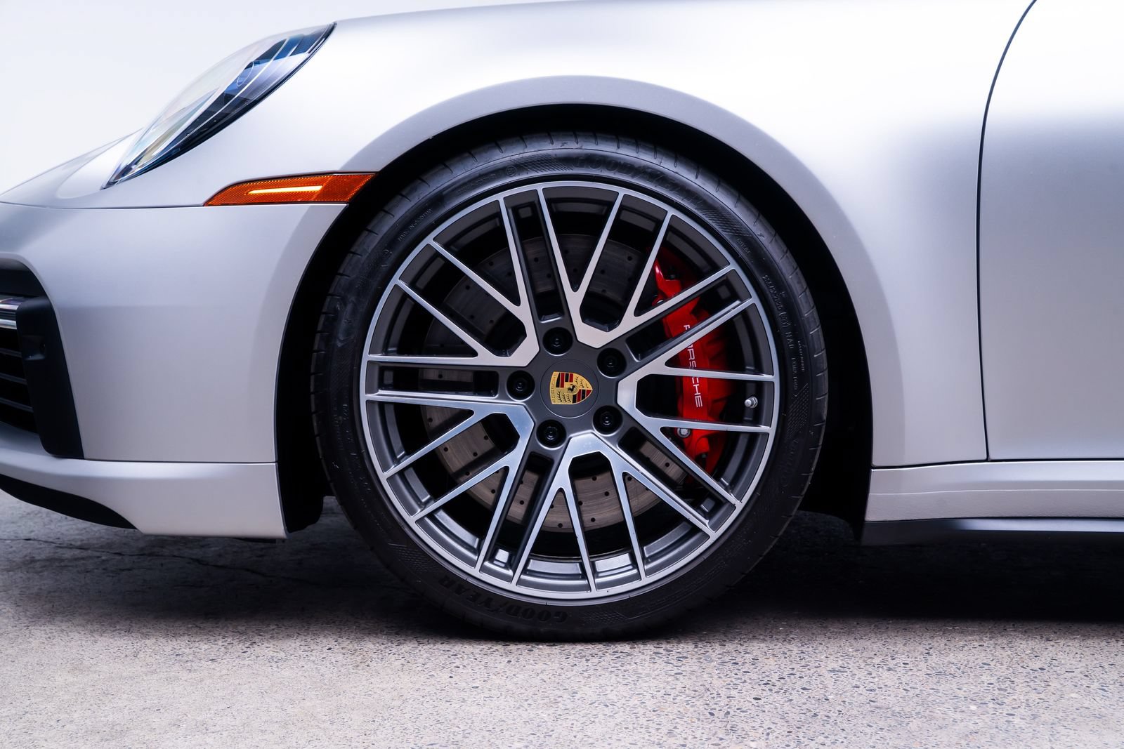 Used 2021 Porsche 911 Turbo AWD/4WD image 5