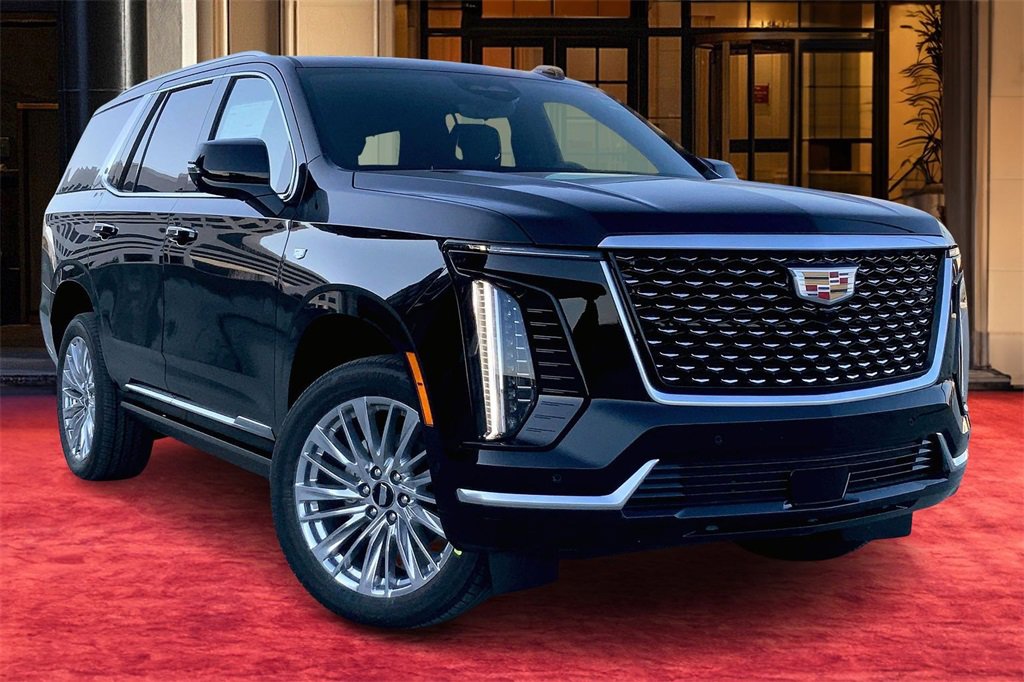 New 2026 Cadillac Escalade Luxury image 2