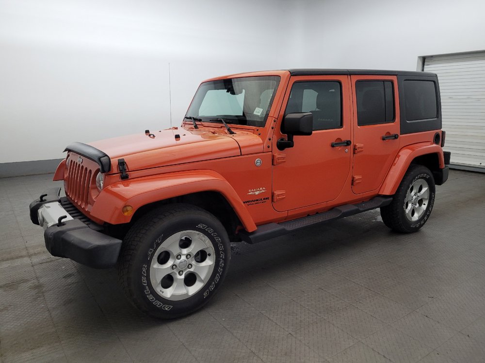 Used 2015 Jeep Wrangler Unlimited Sahara AWD/4WD image 2