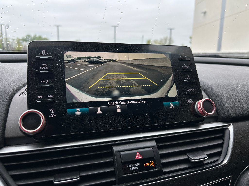 Used 2019 Honda Accord EX image 19