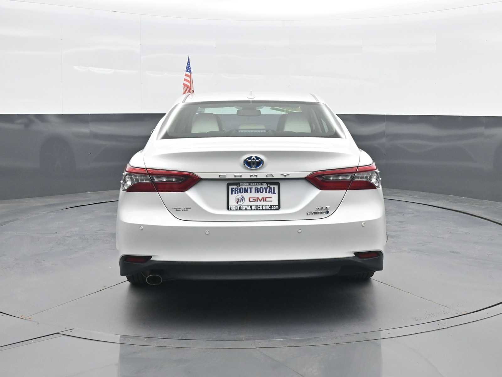 Used 2024 Toyota Camry XLE w/ Navigation Package FWD image 6