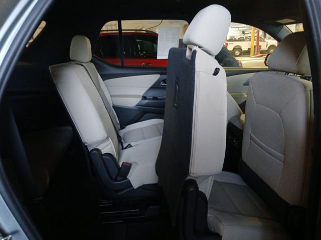 Used 2023 Chevrolet Traverse LS w/ Midnight/Sport Edition image 45
