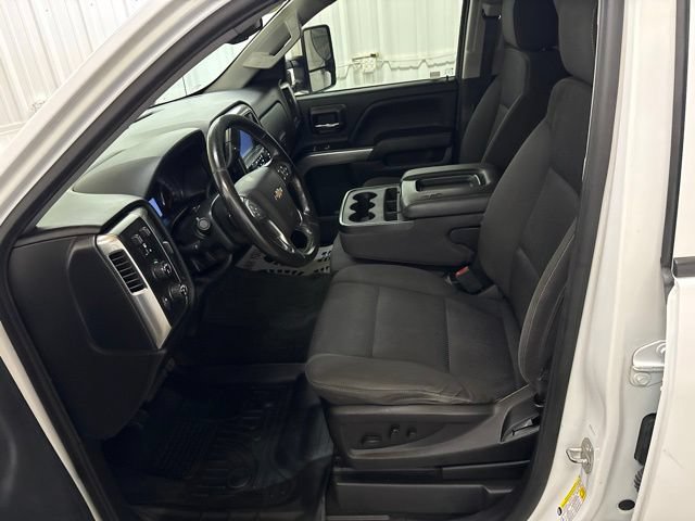 Used 2018 Chevrolet Silverado 1500 LT w/ True North Edition AWD/4WD image 24