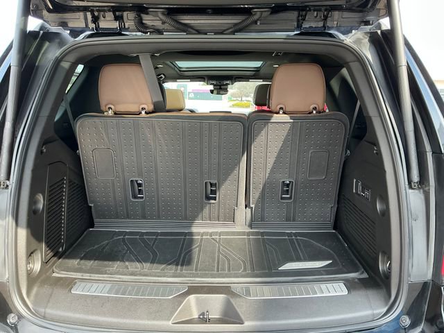 Used 2023 Chevrolet Tahoe High Country w/ Premium Package 2 image 15