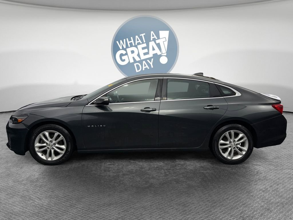 Used 2016 Chevrolet Malibu LT w/ Driver Confidence Package image 7