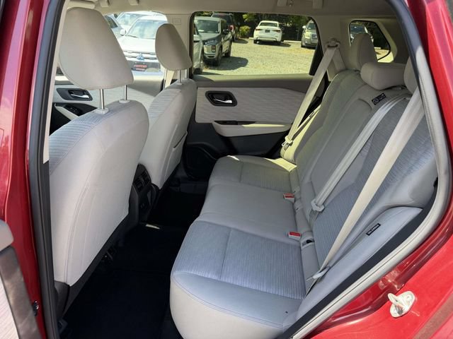 Used 2023 Nissan Rogue SV AWD/4WD image 15