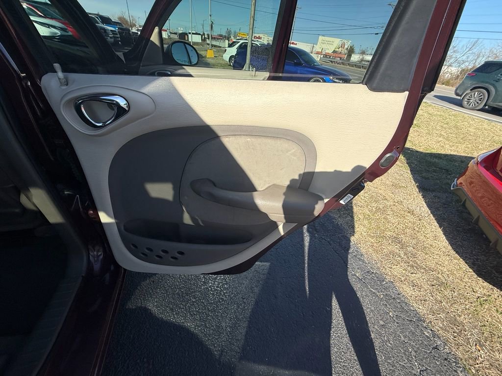 Used 2002 Chrysler PT Cruiser Limited image 20