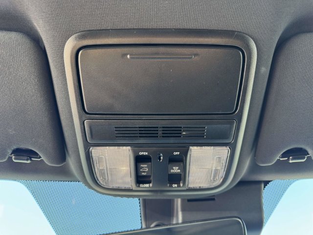 Used 2023 Honda Passport TrailSport image 31
