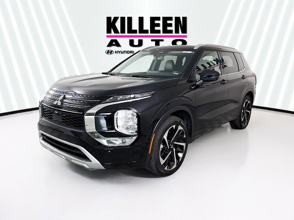 Used 2024 Mitsubishi Outlander SEL image 3
