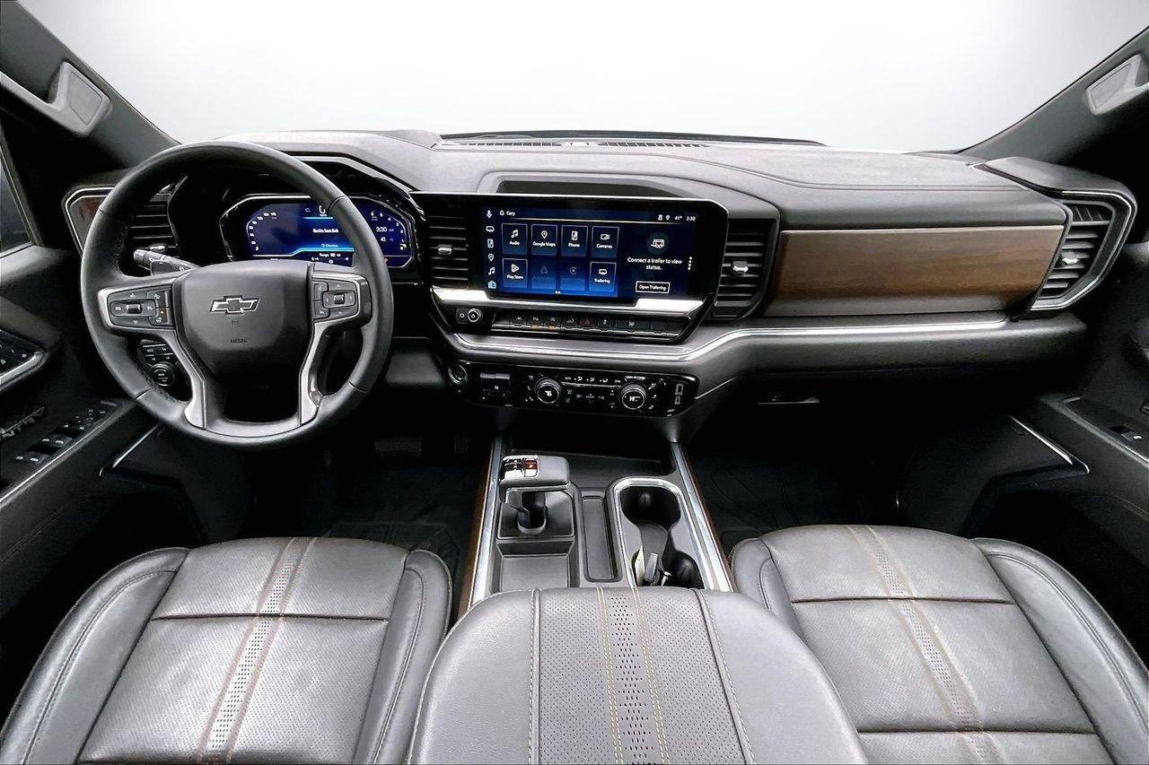 Used 2025 Chevrolet Silverado 1500 High Country w/ Midnight Edition image 15