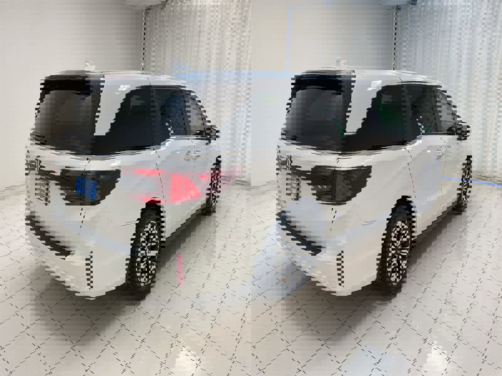 Certified 2025 Honda Odyssey EX-L image 29