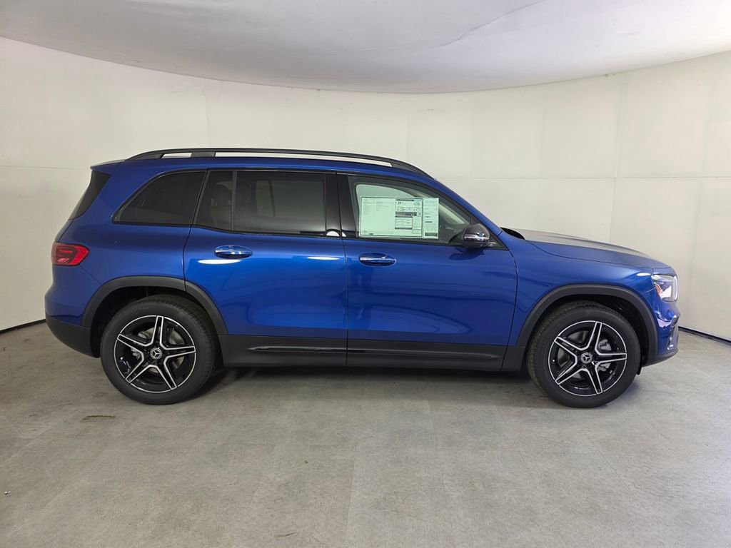 New 2026 Mercedes-Benz GLB 250 image 3