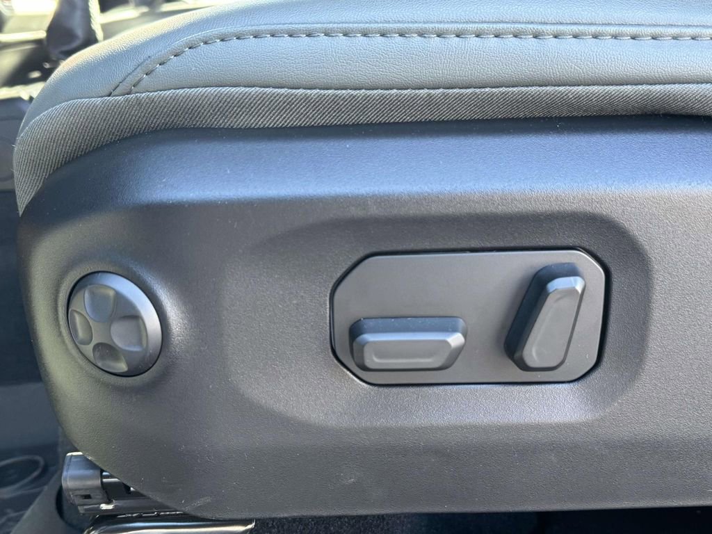 New 2026 Jeep Gladiator Mojave AWD/4WD image 29
