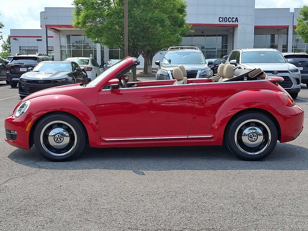 Used 2013 Volkswagen Beetle 2.5 FWD image 6