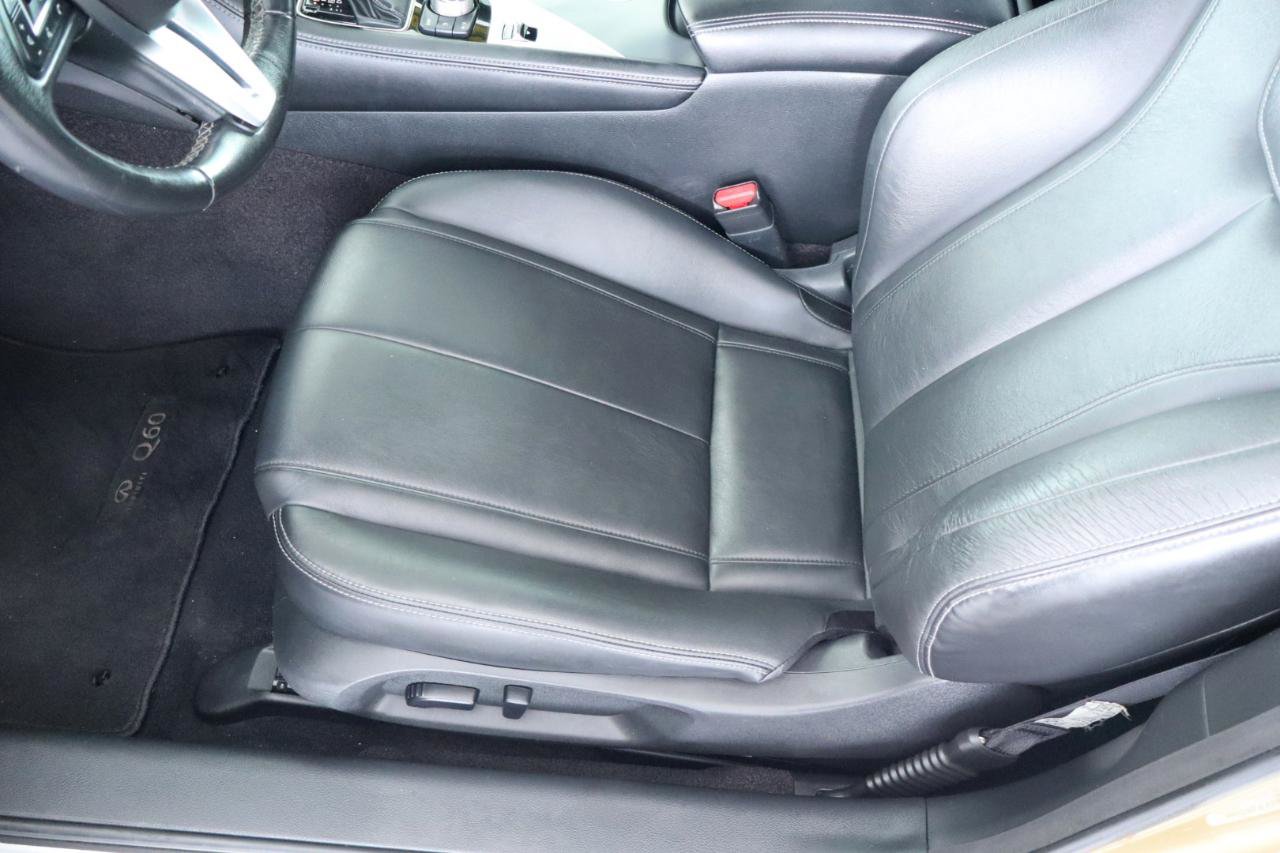 Used 2018 INFINITI Q60 3.0t Luxe RWD image 12