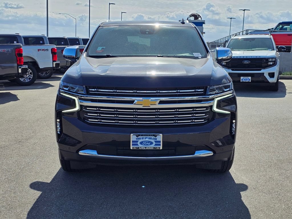 Used 2024 Chevrolet Tahoe Premier AWD/4WD image 2