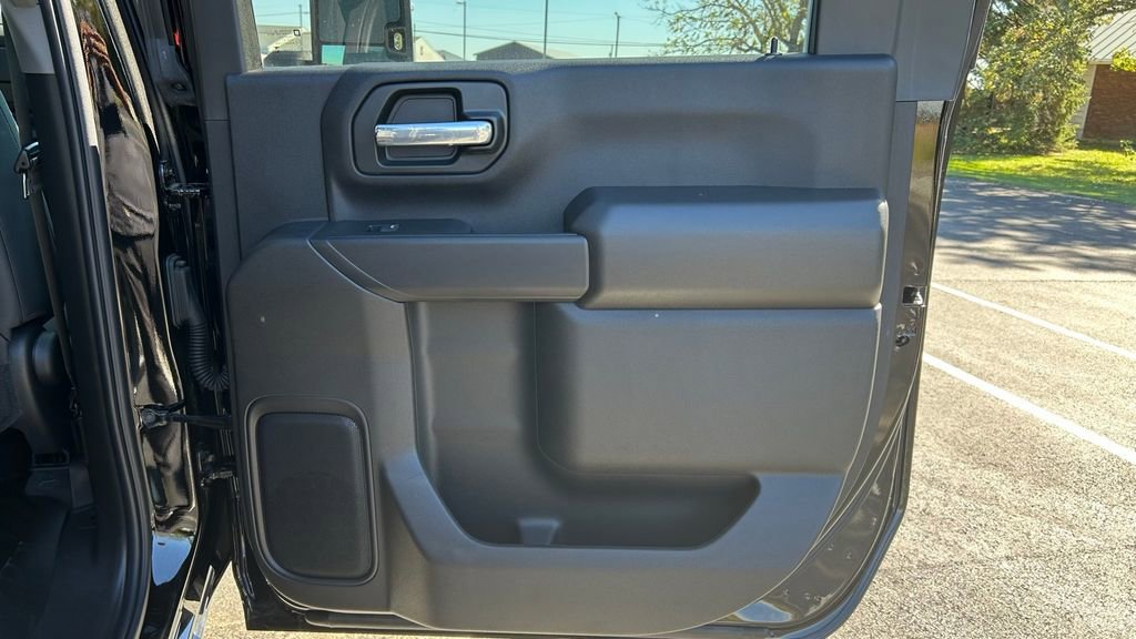 New 2025 Chevrolet Silverado 2500 Custom w/ Custom Value Package image 12