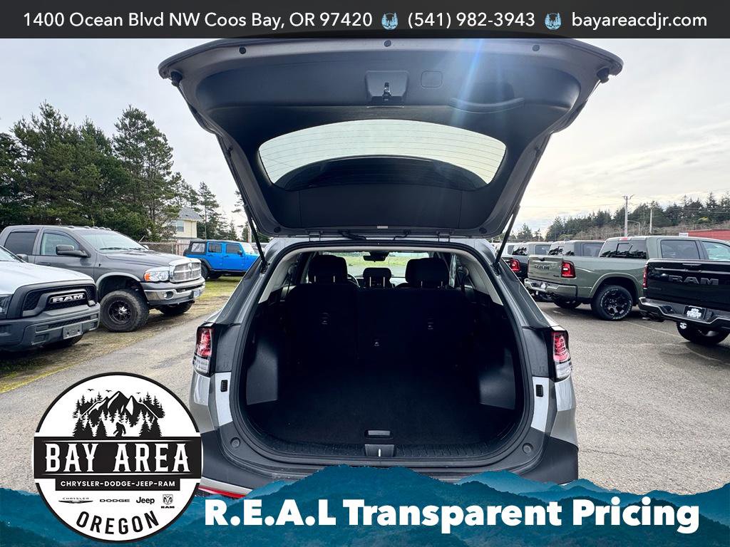 Used 2024 Kia Sportage LX image 7