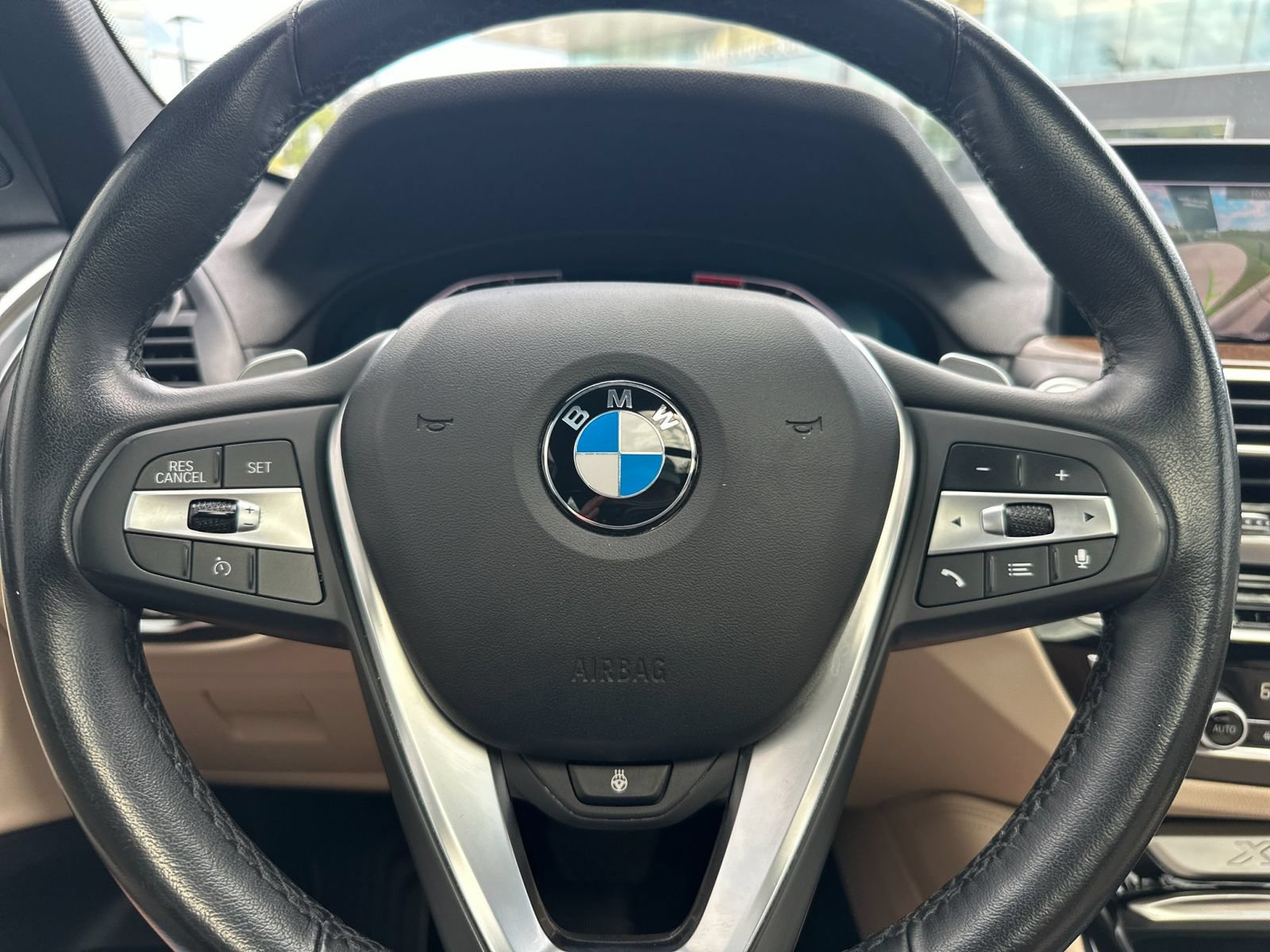 Used 2021 BMW X4 xDrive30i AWD/4WD image 25