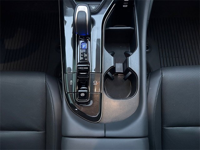 Used 2026 Toyota Crown Platinum image 23