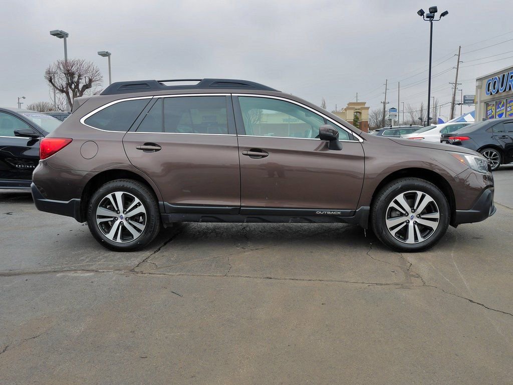 Used 2019 Subaru Outback 2.5i Limited w/ Popular Package #2 image 8