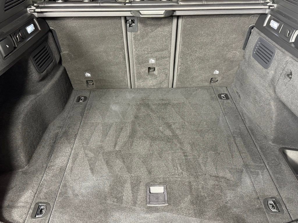 Used 2023 Alfa Romeo Stelvio Sprint image 29