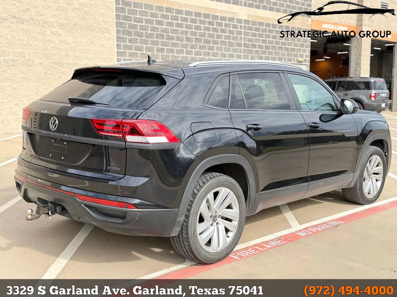Used 2020 Volkswagen Atlas Cross Sport SE image 4