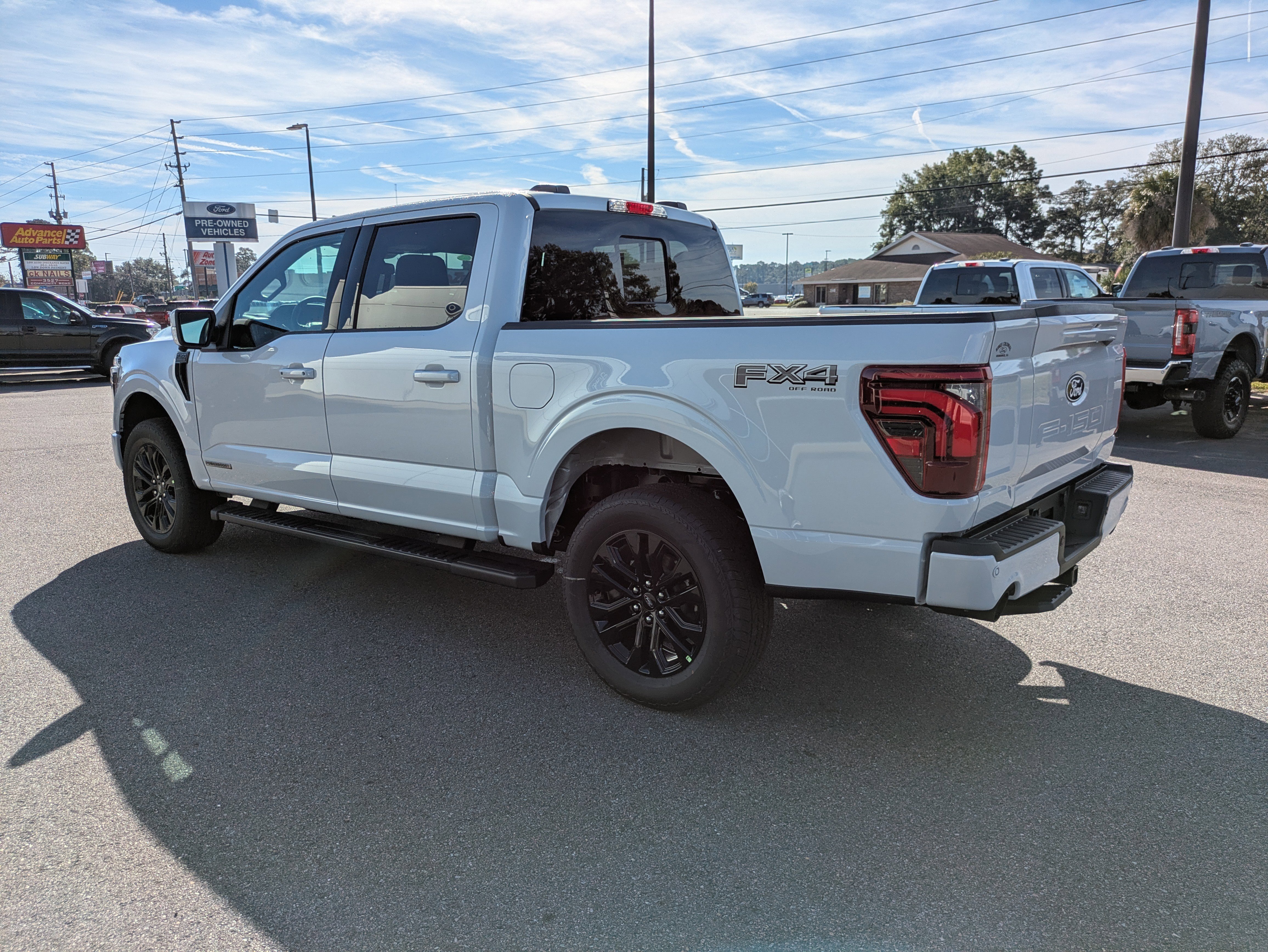 New 2025 Ford F150 Lariat w/ Equipment Group 501A Mid image 5