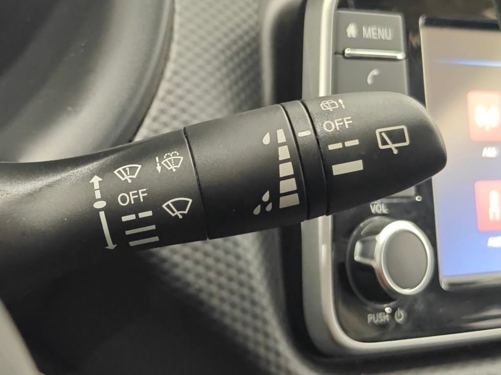 Used 2025 Nissan Kicks Play S FWD image 14