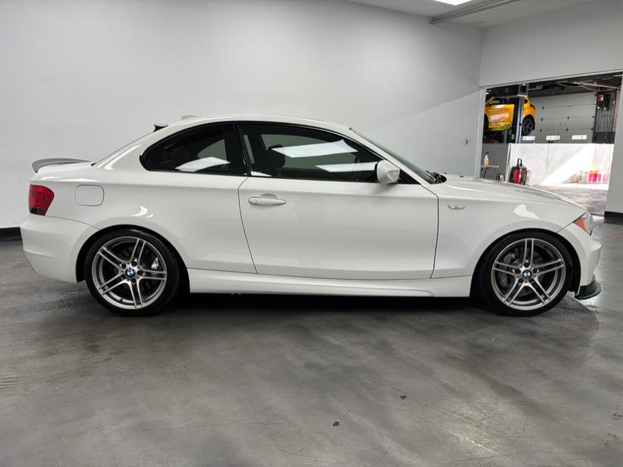 Used 2012 BMW 135i w/ M Sport Package w/ Premium Pkg image 9