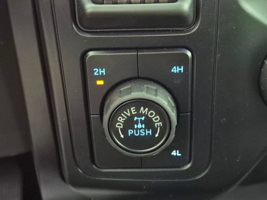 Used 2025 Ford F150 XL w/ Equipment Group 103A High AWD/4WD image 23